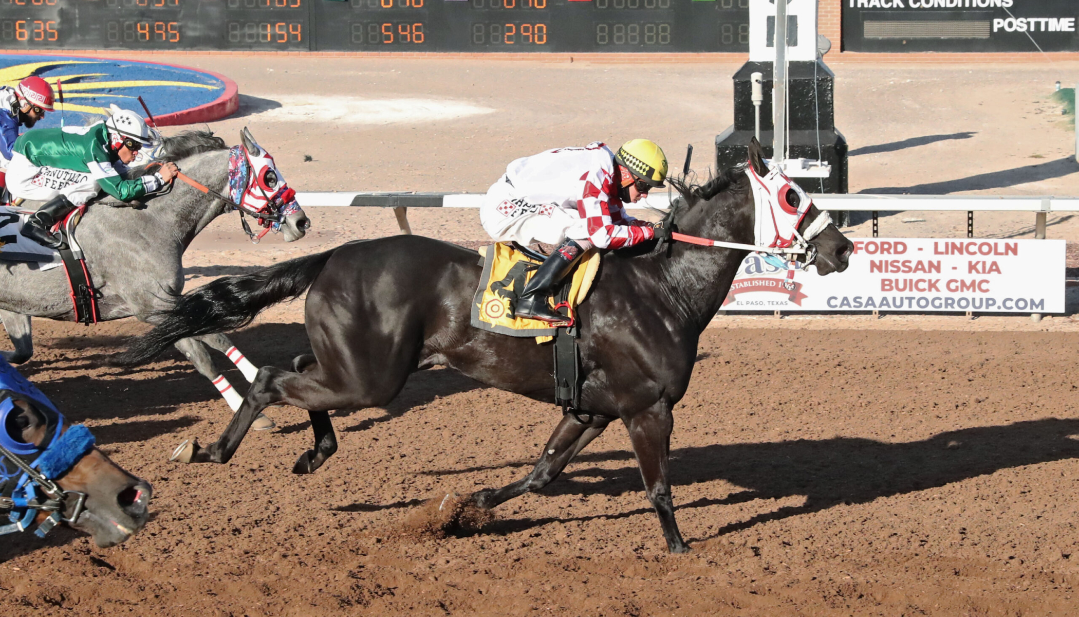 FLASHTOGLORY – The 24th Running Of Lou Wooten And Sydney Valentini Stakes – 01-19-25 – R08 – Sunland Park – Finish